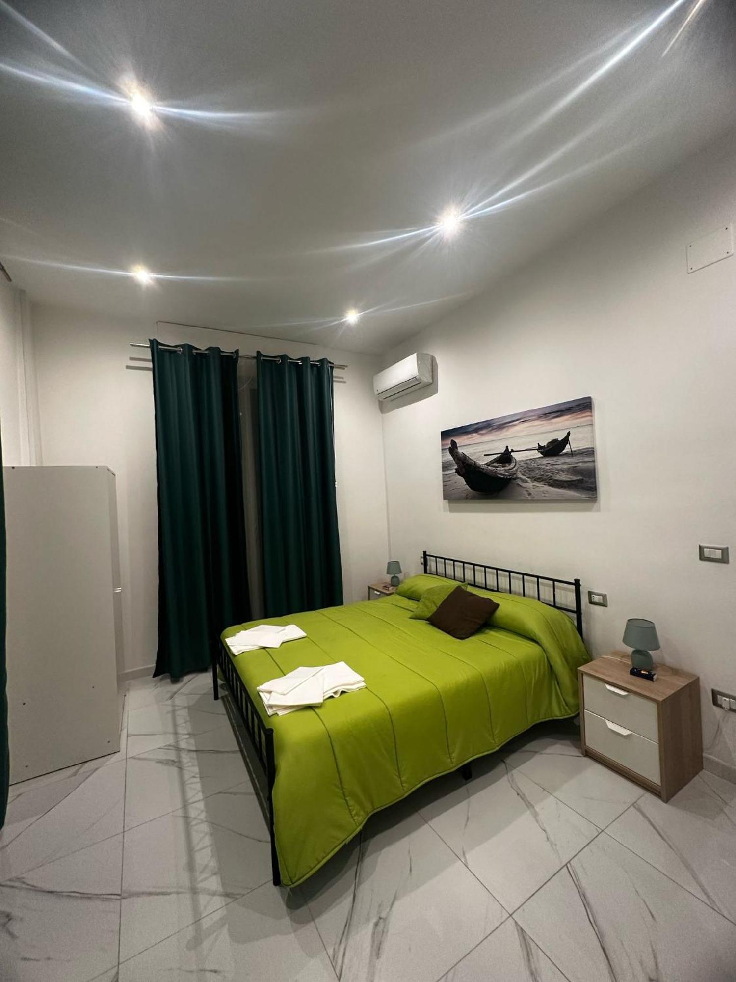 M2 Apartment Nápoly Kültér fotó