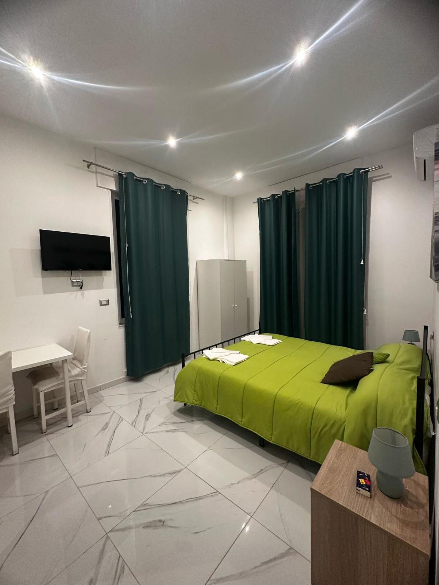 M2 Apartment Nápoly Kültér fotó
